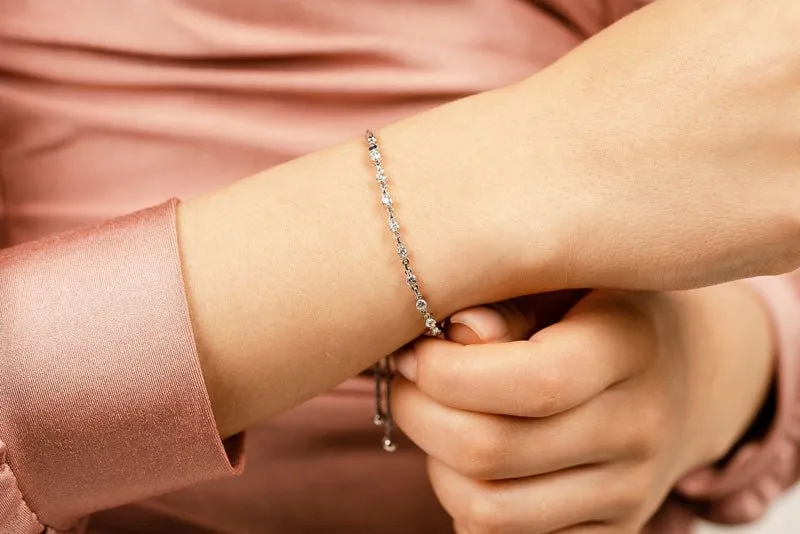 Adjustable Diamond And Chain Link Slider Lab-Grown Diamond Bracelet with 0.54 ct.(finished) 2.5mm