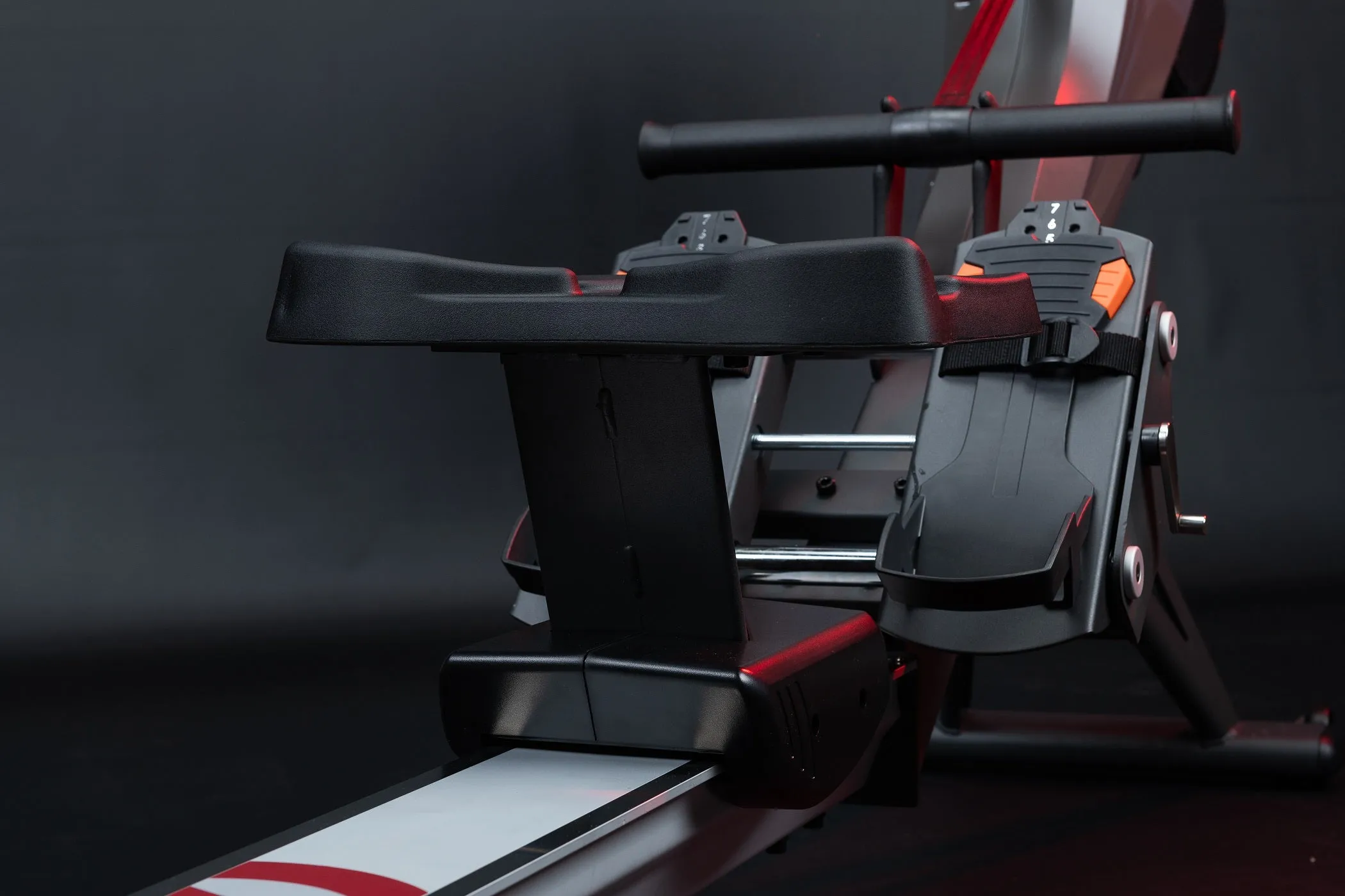 Aviron Tough Series Interactive Rower