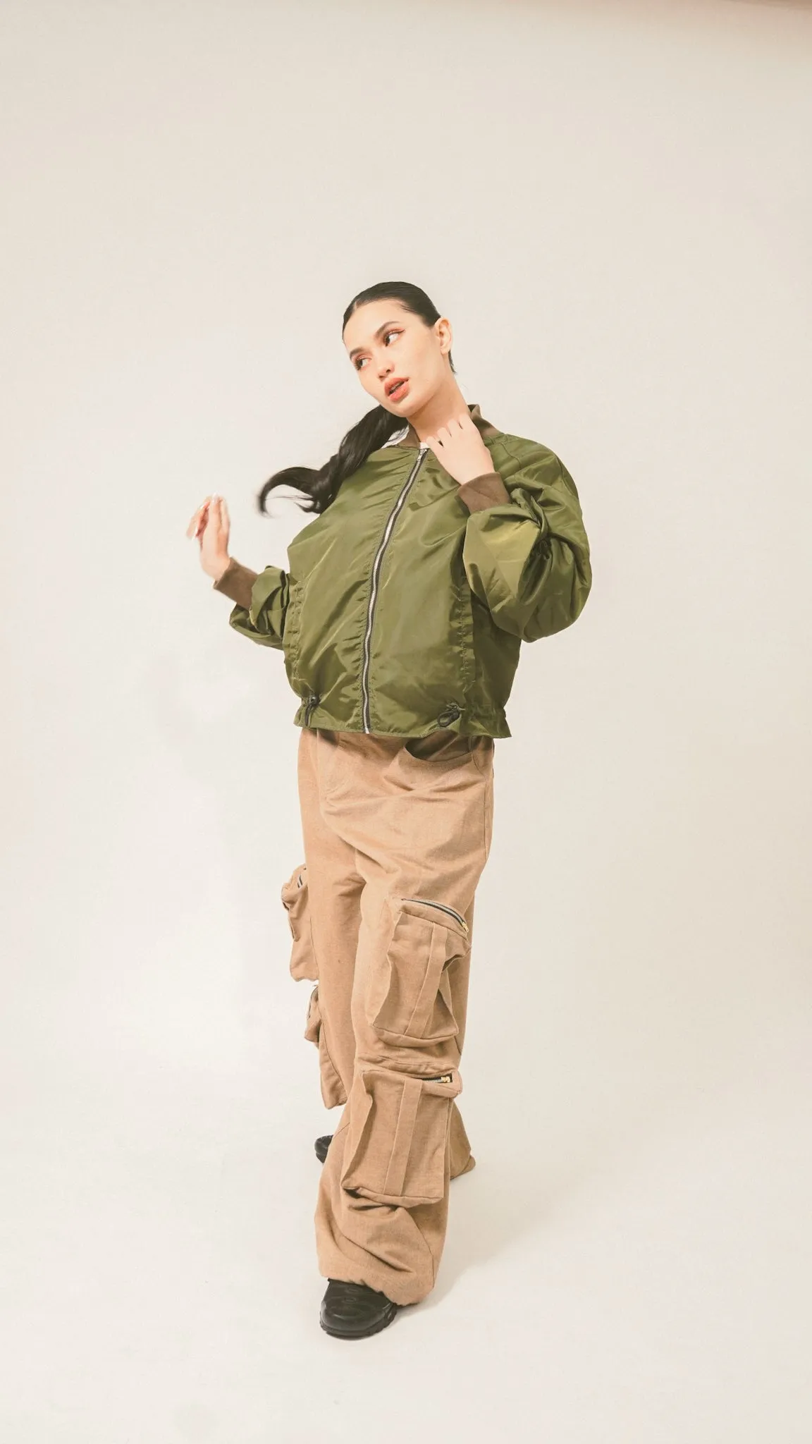 LUCY IN OLIVE