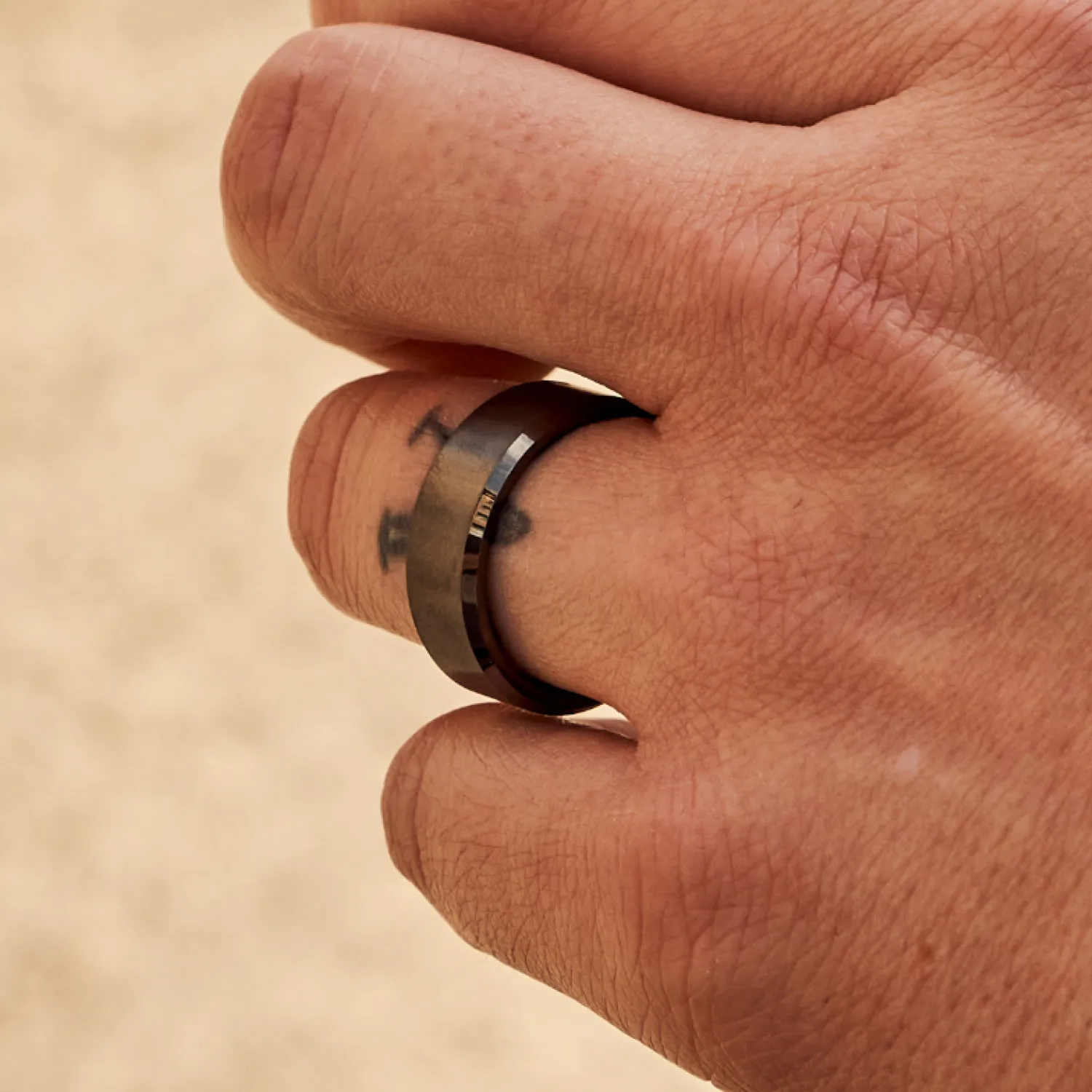 Ridge 8mm Beveled Ring Set - Gunmetal